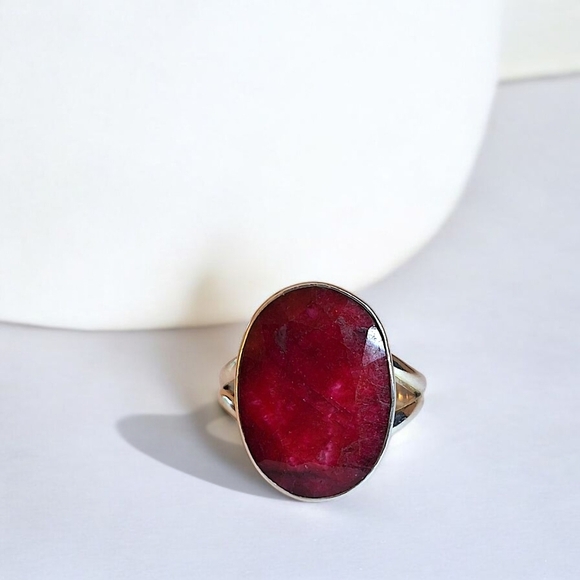 Ruby Sterling Silver Statement Ring – Size 7.5 - Picture 2 of 10